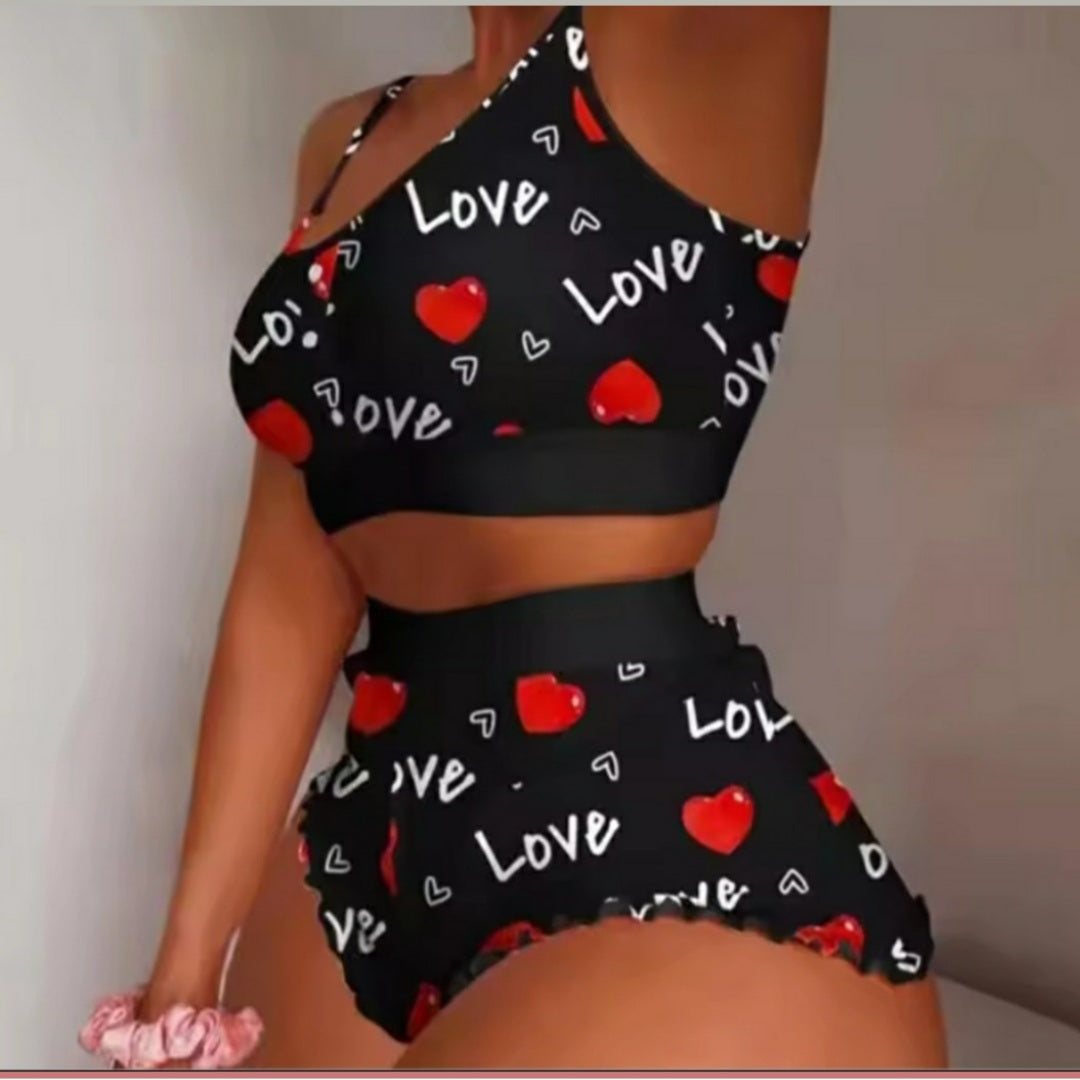 Pyjama Sexy en Satin – Confort et Séduction